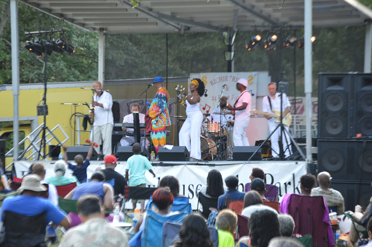 FranklinParkCoalitionPlayhouseinthePark